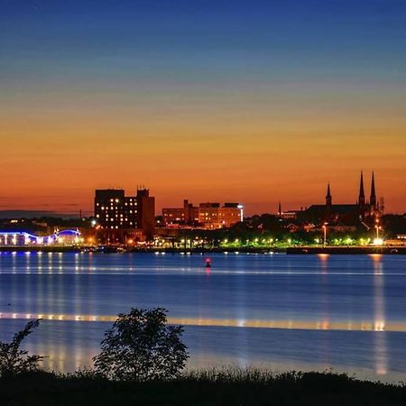 Апартаменты Scenic Harbour View House Waterfront Stratford Экстерьер фото